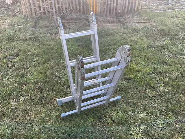 Alu ladder - afbeelding 2 van  4