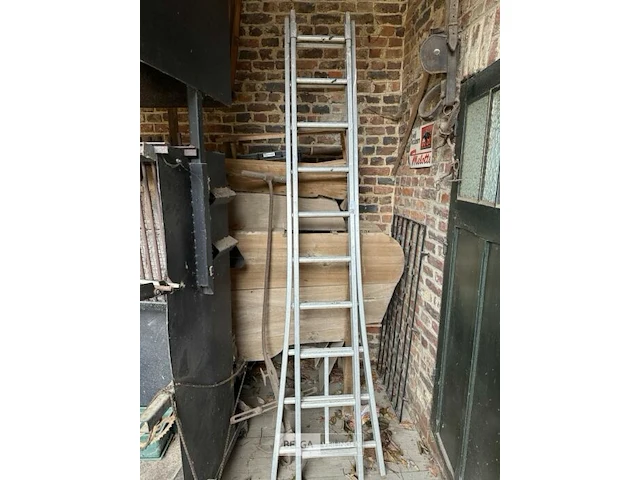 Alu schuifladder - afbeelding 1 van  1