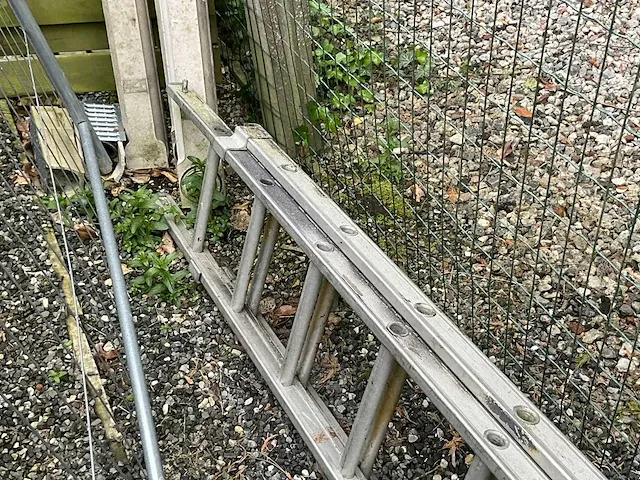 Alu schuifladder - afbeelding 2 van  4