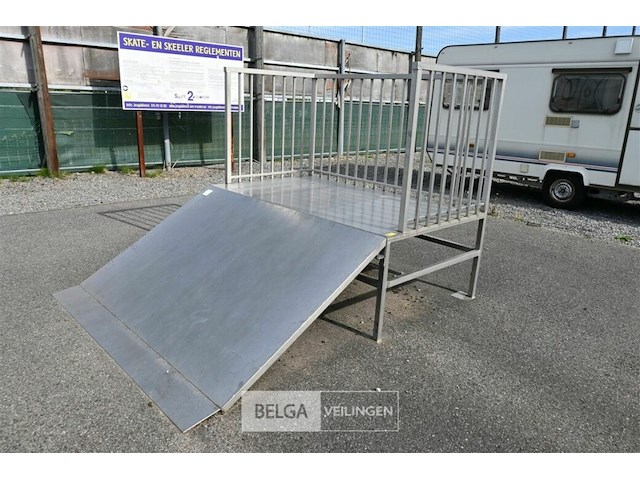 Alu skateramp - afbeelding 1 van  4