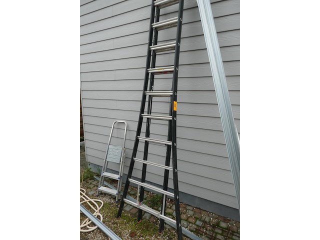 Alu steekladder 2-delig - afbeelding 1 van  3