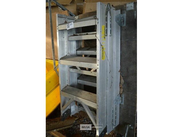 Alu trapladder 10 tredes - afbeelding 3 van  3