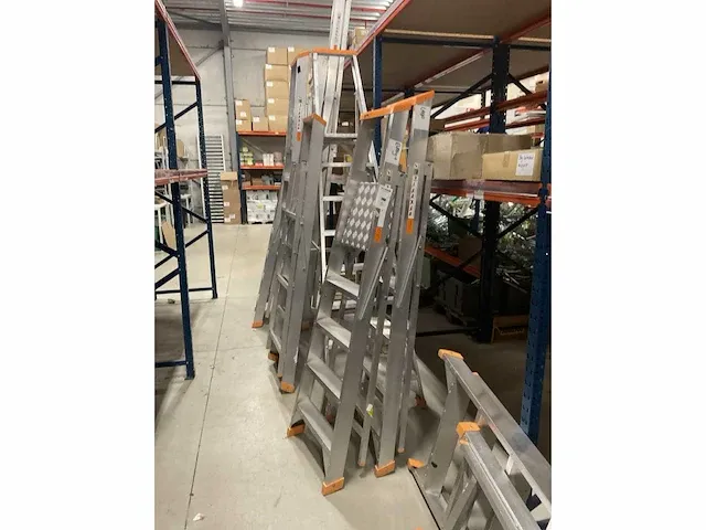 Alu trapladder (10x) - afbeelding 4 van  4