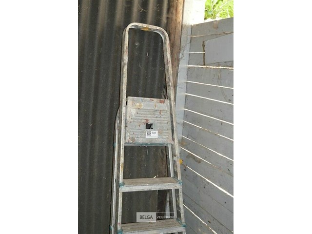 Alu trapladder 4 tredes - afbeelding 3 van  3