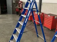 Alu trapladder bas - afbeelding 1 van  3