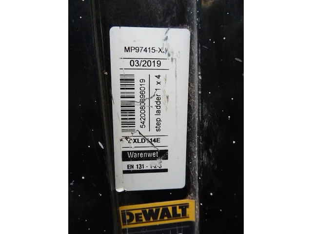 Alu trapladder dewalt - afbeelding 4 van  6