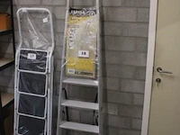 Alu trapladder escalo, quadra - afbeelding 1 van  2