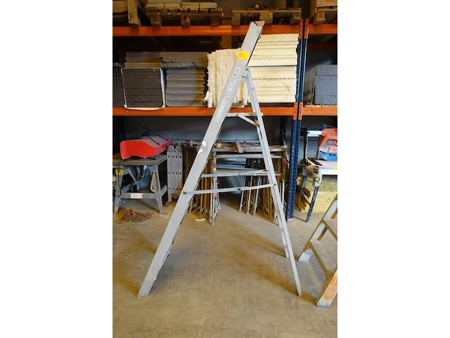 Alu trapladder petry - afbeelding 1 van  2