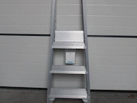 Alu trapladder solide - afbeelding 1 van  2