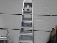 Alu trapladder solide - afbeelding 1 van  2