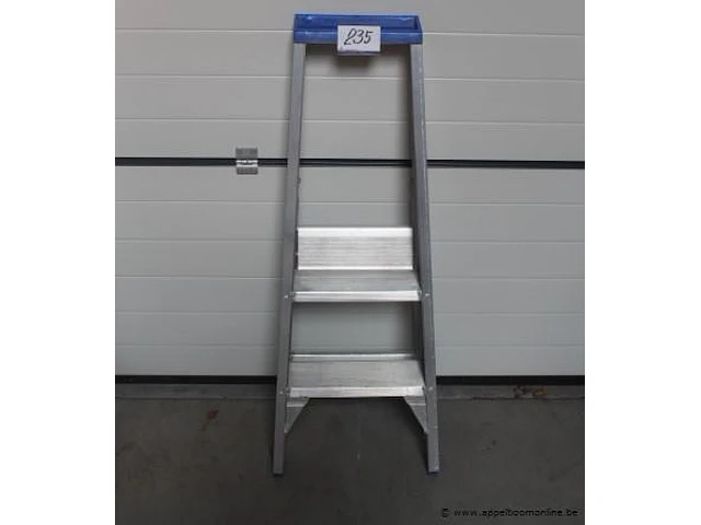 Alu trapladder solide - afbeelding 1 van  2