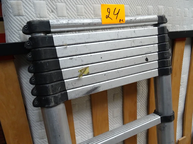 Alu trapladder + telescopische ladder - afbeelding 3 van  5