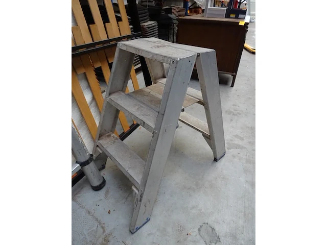 Alu trapladder + telescopische ladder - afbeelding 5 van  5