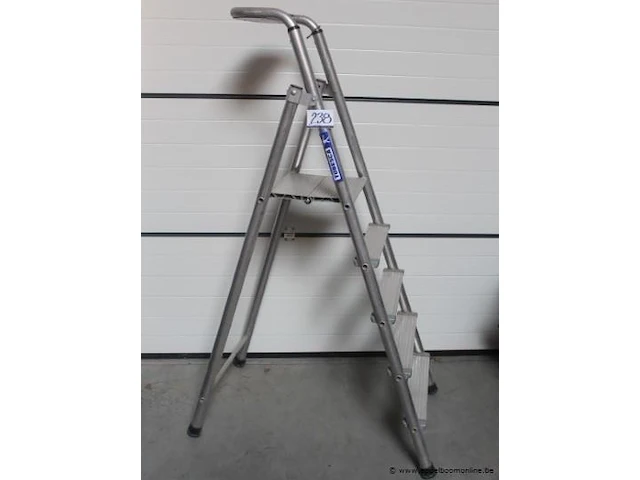 Alu trapladder tubesca - afbeelding 1 van  2