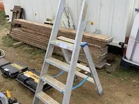Alu trapladder - afbeelding 1 van  2