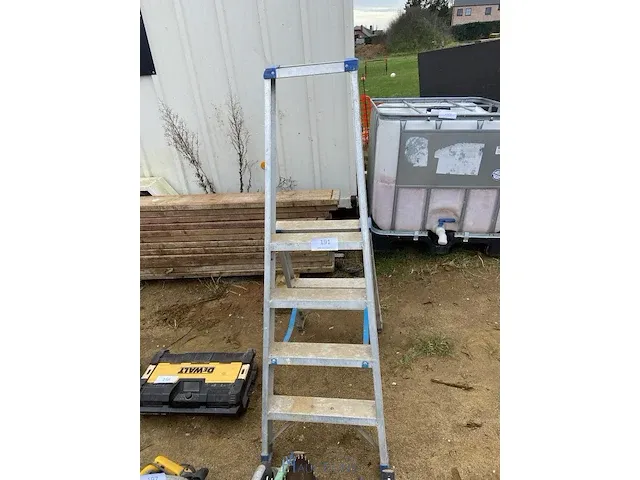 Alu trapladder - afbeelding 2 van  2