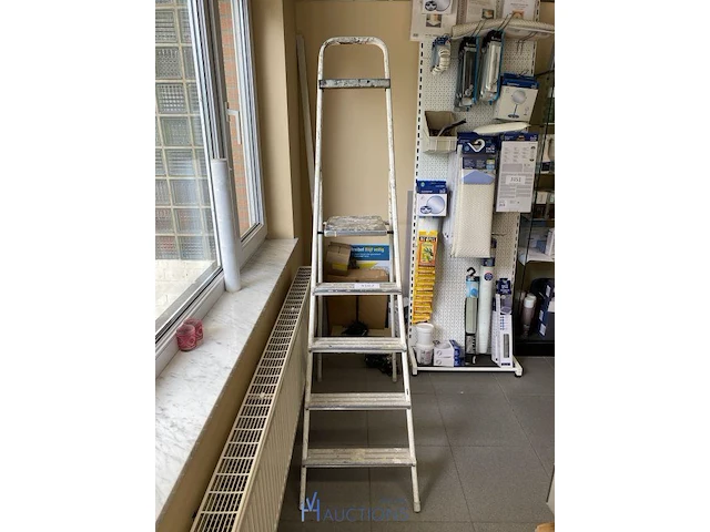 Alu trapladder - afbeelding 1 van  2