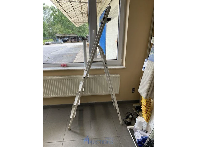 Alu trapladder - afbeelding 2 van  2