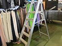 Alu trapladder