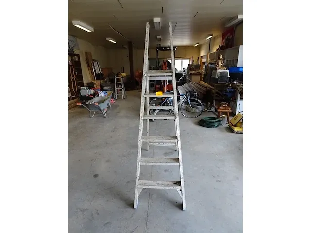 Alu trapladder - afbeelding 2 van  3