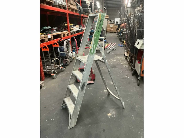 Alu trapladder - afbeelding 2 van  4
