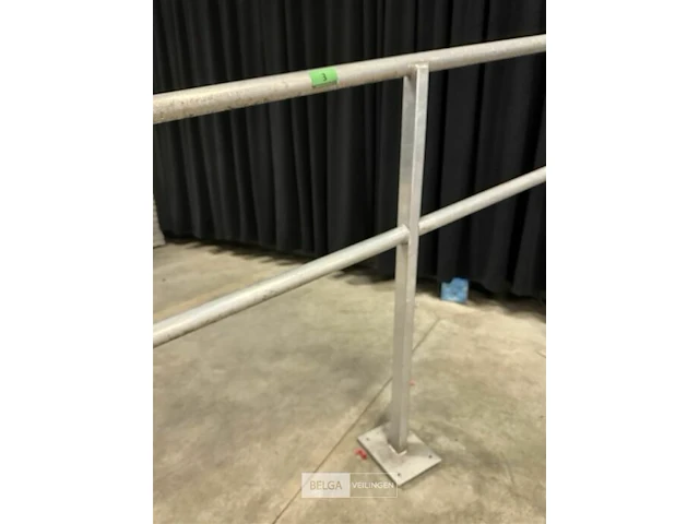 Alu trapleuning ± l 300 - afbeelding 3 van  4