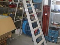 Alu uitzetladder vv 8 sporten - afbeelding 1 van  1