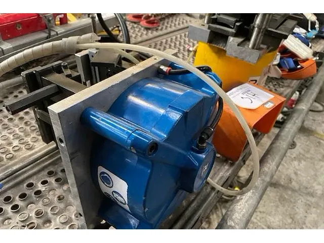 Aluminium bewerkingstoestel - afbeelding 2 van  4