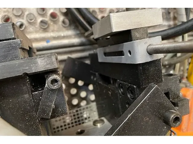 Aluminium bewerkingstoestel - afbeelding 3 van  4