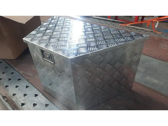 Aluminium gereedschapskoffer 88x47x50cm nieuw - afbeelding 1 van  1