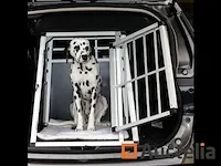 Aluminium hundetransportbox l rückwand 75° - afbeelding 1 van  6