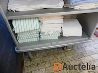 Aluminium kasten en hun inhoud - afbeelding 10 van  10