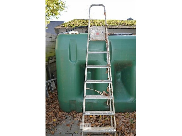 Aluminium ladder 6 tredes - afbeelding 1 van  3