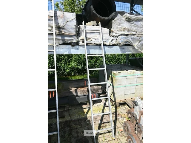 Aluminium ladder - afbeelding 1 van  4