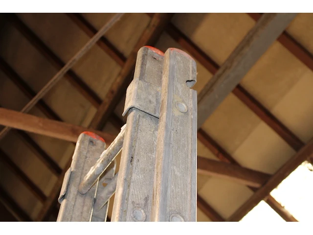 Aluminium ladder - afbeelding 2 van  2