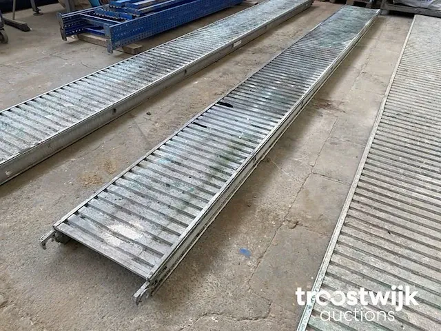 Aluminium loopvloer - afbeelding 1 van  6