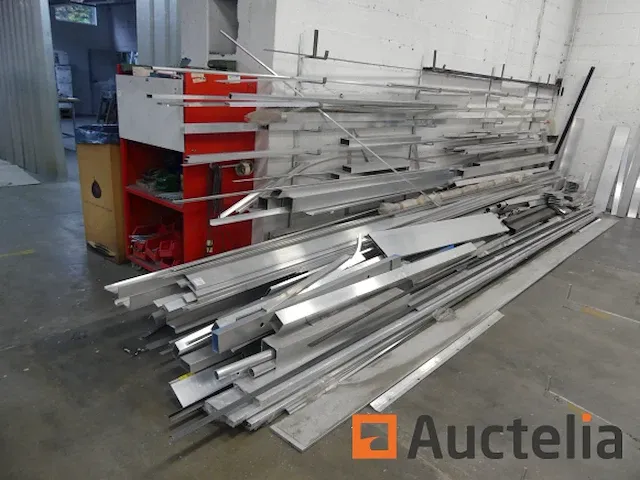 Aluminium profiel stock overblijfsel - afbeelding 2 van  6
