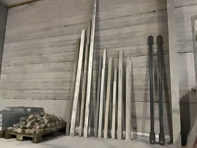 Aluminium regels - afbeelding 2 van  2