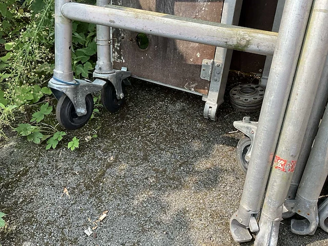 Aluminium rolstelling - afbeelding 3 van  7