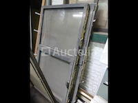 Aluminium schrijnwerk - afbeelding 1 van  6