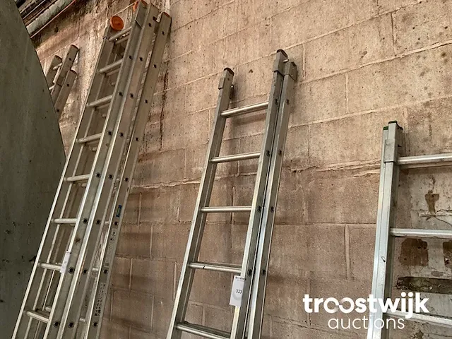 Aluminium schuifladder - afbeelding 3 van  3