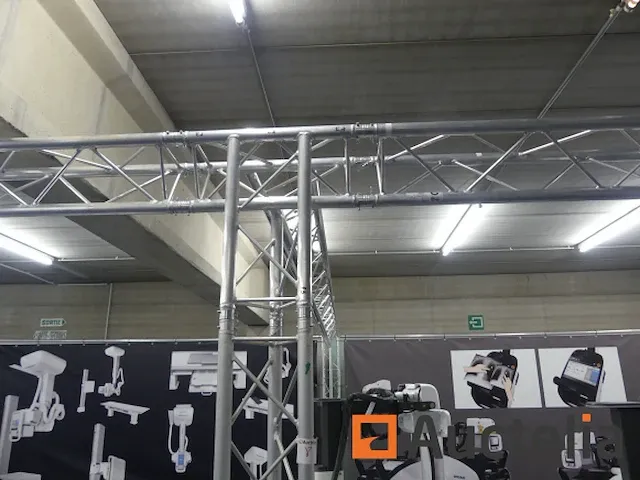 Aluminium structure for trade show stand - afbeelding 9 van  9