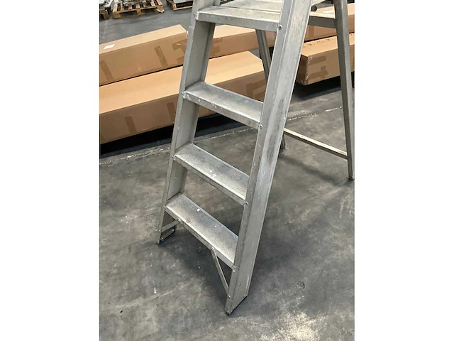 Aluminium trap - afbeelding 2 van  3