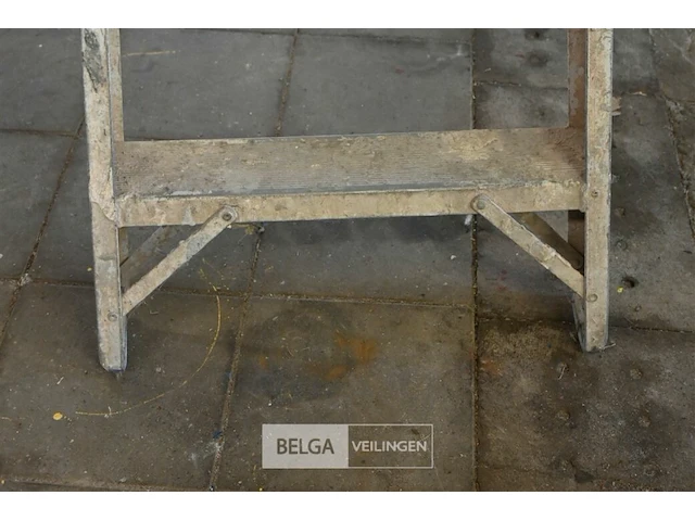 Aluminium trapladder met 7 treden - afbeelding 3 van  5