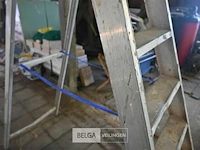 Aluminium trapladder met 7 treden - afbeelding 4 van  5