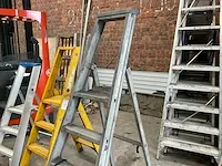 Aluminium trapladder - afbeelding 3 van  4