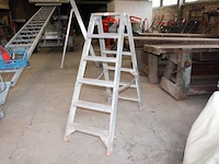 Aluminium trapladder - afbeelding 2 van  3