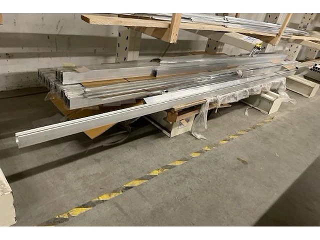 Aluminiumprofielen - afbeelding 2 van  3