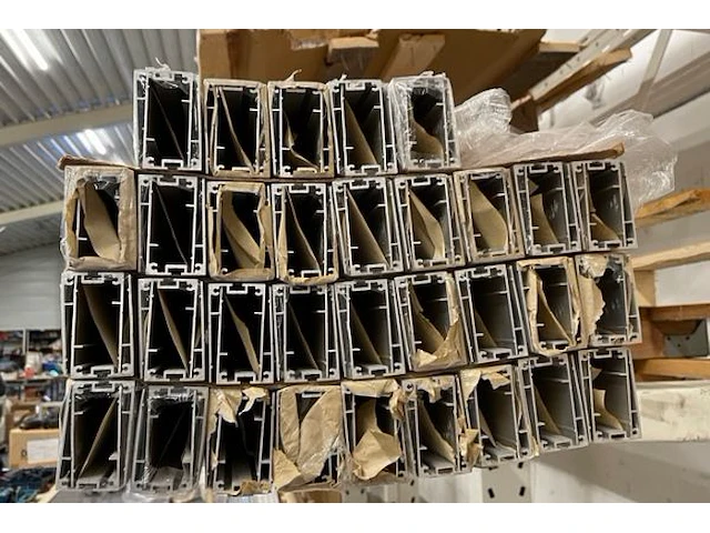 Aluminiumprofielen - afbeelding 2 van  4