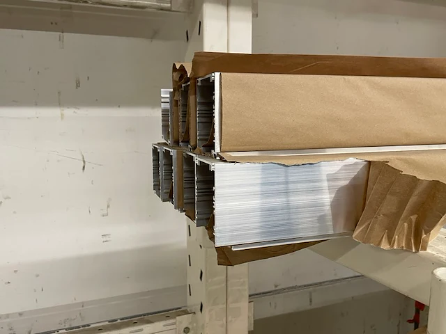 Aluminiumprofielen - afbeelding 1 van  3